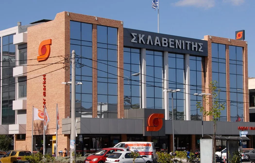 Το Κατάστημά μας στη 2ας Μεραρχίας 30 & Πραξιτέλους στον Πειραιά, λειτουργεί από σήμερα πλήρως ανακαινισμένο!